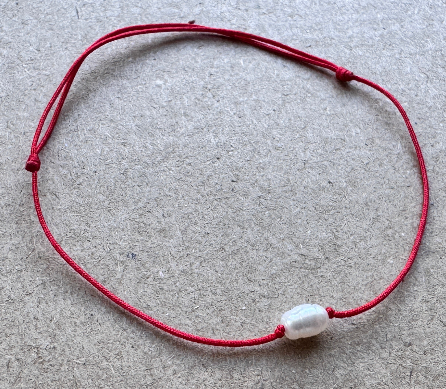 Amulet Scarlet